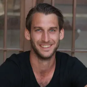 Tom