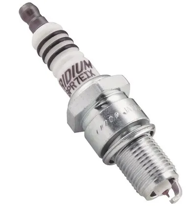 Wanneer moet je bougies vervangen? Tekenen van slijtage en tips voor de juiste keuze (NGK, Bosch)